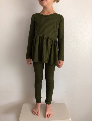 long sleeve peplum + leggings set (more colors)