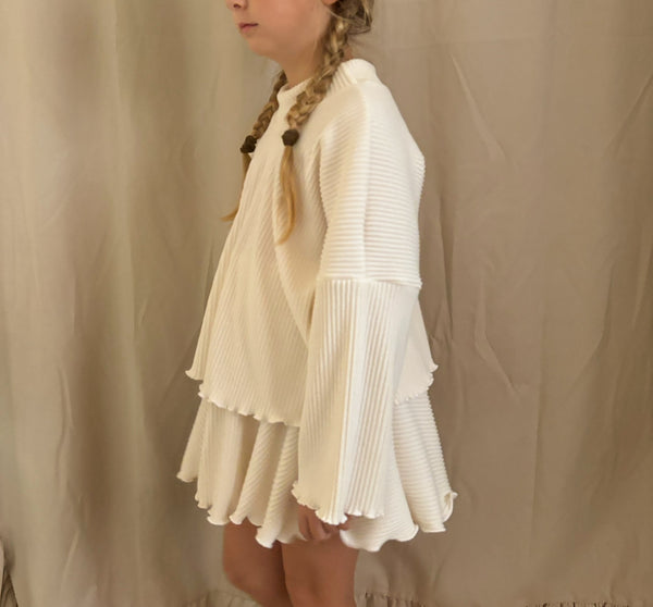 lettuce edge boxy sweater + twirl skirt