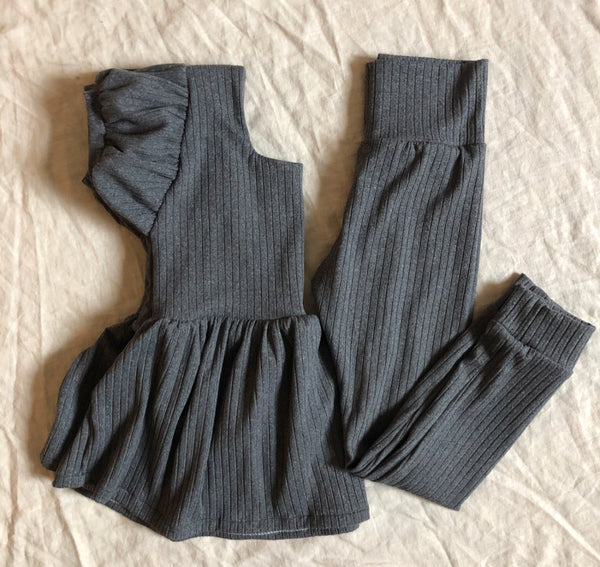 puff sleeve peplum + leggings set (more colors)