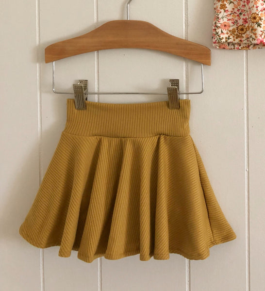 ribbed twirl shorties (more colors)