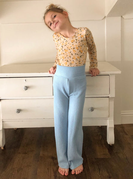textured rib straight leg pants (more colors)